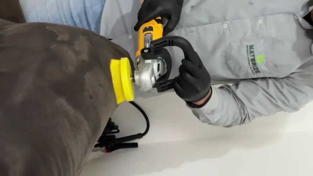 limpeza de sofa em Curitiba